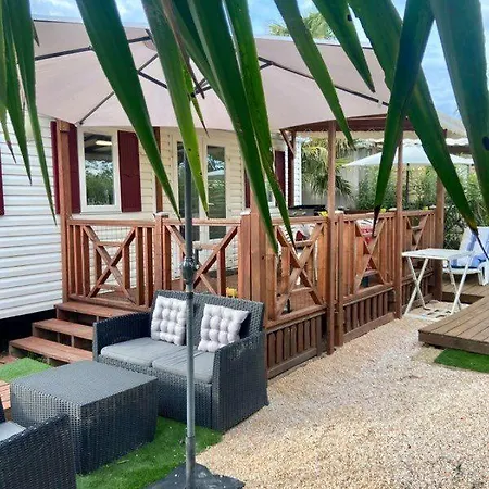 Le Clos Du Thym Campsite